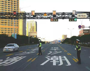 潮汐車道代表什么意思 潮汐車道的作用有哪些?