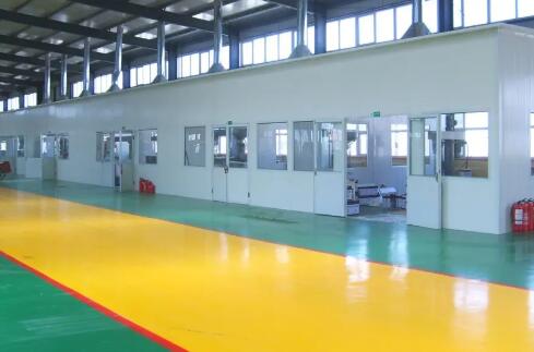 蘇州環氧地坪分析：引起地坪起砂起灰的關鍵因素是什么？