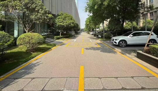 找飛揚市政,專業(yè)蘇州車位劃線服務(wù) 找飛揚市政,專業(yè)蘇州車位劃線服務(wù)