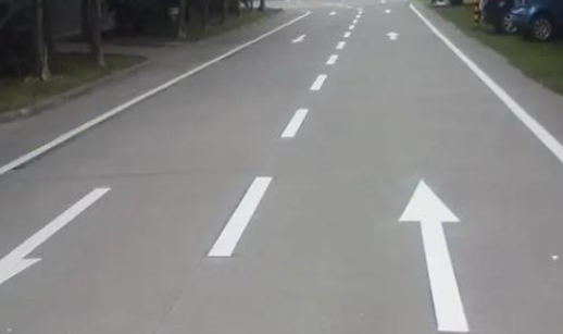 廠區(qū)劃線就選飛揚市政!資深團隊 + 創(chuàng)新技術 廠區(qū)劃線就選飛揚市政!資深團隊 + 創(chuàng)新技術