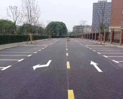 蘇州學(xué)校道路劃線專(zhuān)業(yè)施工,打造安全校園交通 蘇州學(xué)校道路劃線專(zhuān)業(yè)施工,打造安全校園交通